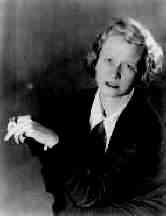 Photo of Edna Saint Vincent Millay