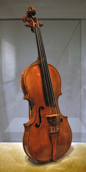 Amanti violin possibly of 1558